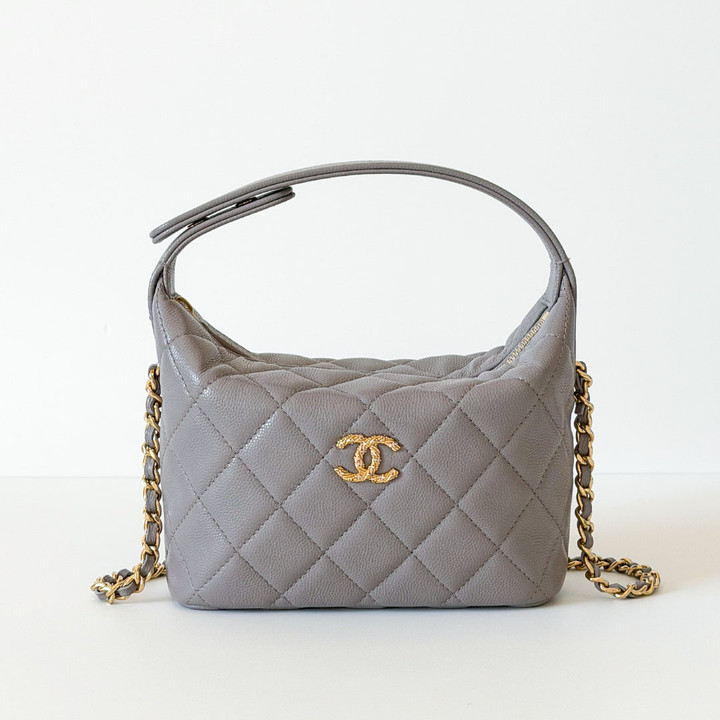 CHANEL Hobo Clutch with Chain 26P Gray Quilted Caviar Gold Hardware 