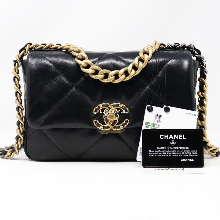 Chanel 19 Flap Small 20S Black Quilted Goatskin with multi-tone hardware-1653432116