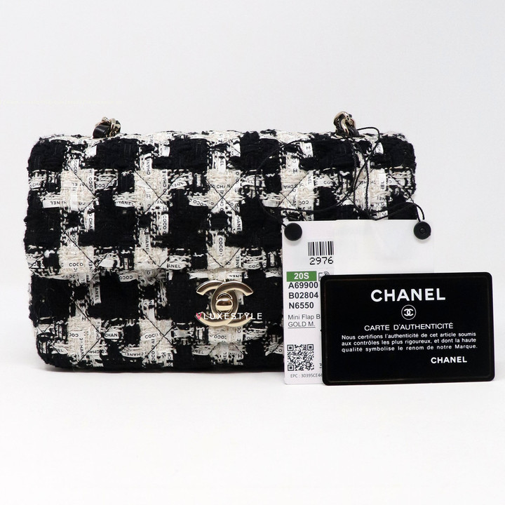 VAN CLEEF 
ARPELS Chanel 20S Mini Rectangular Ecru, Black 
White Tweed and light gold hardware 