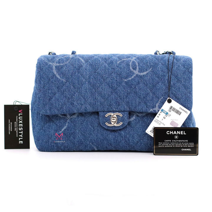 VAN CLEEF 
ARPELS Chanel Classic Jumbo Single Flap 20B Denim with silver hardware 