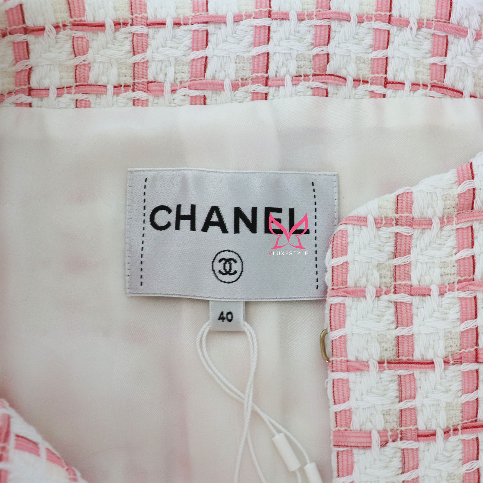 Chanel 22S Pink White Tweed Jacket size 40