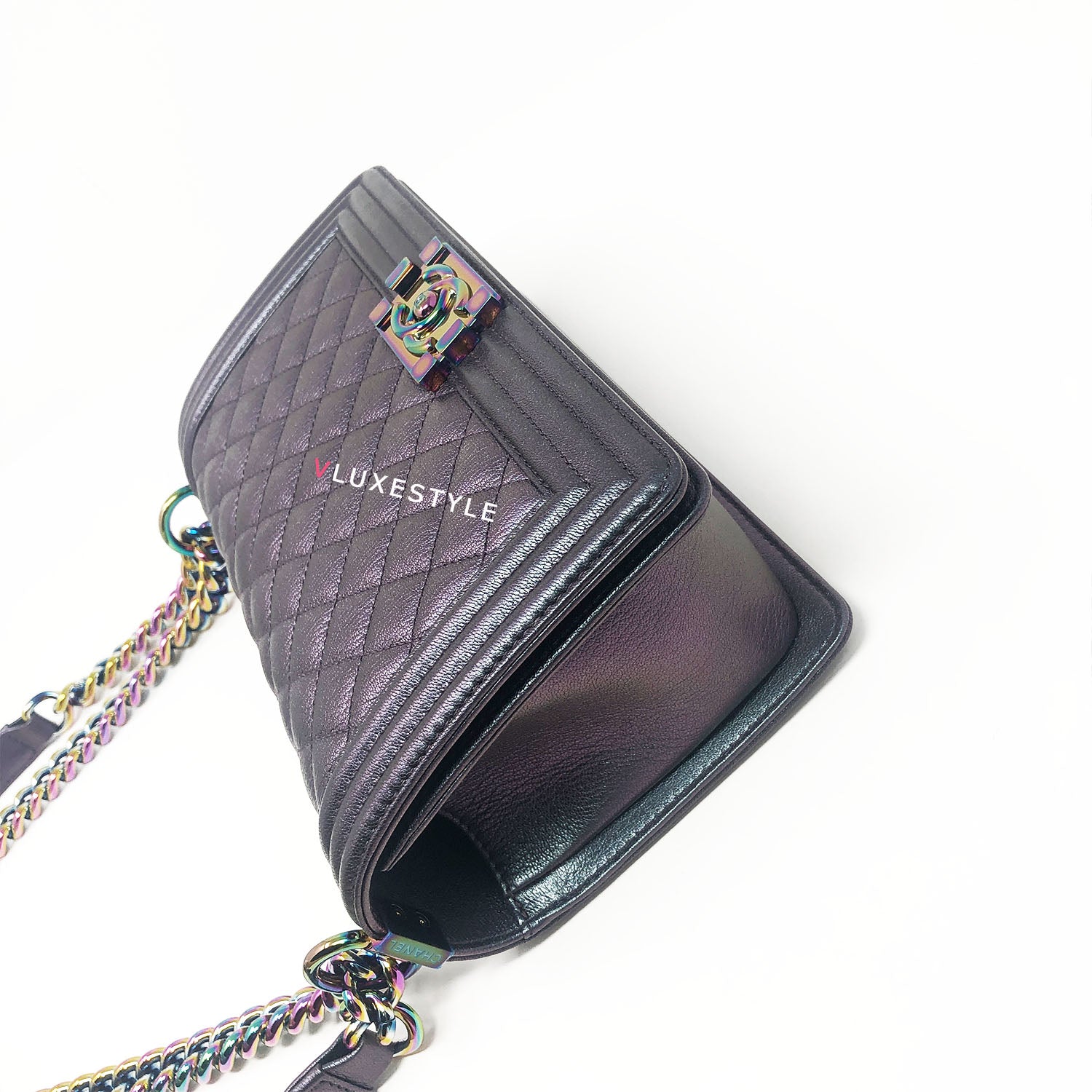 Chanel 17K Iridescent Gabrielle Medium Backpack Purple Quilted Leather –  Celebrity Owned