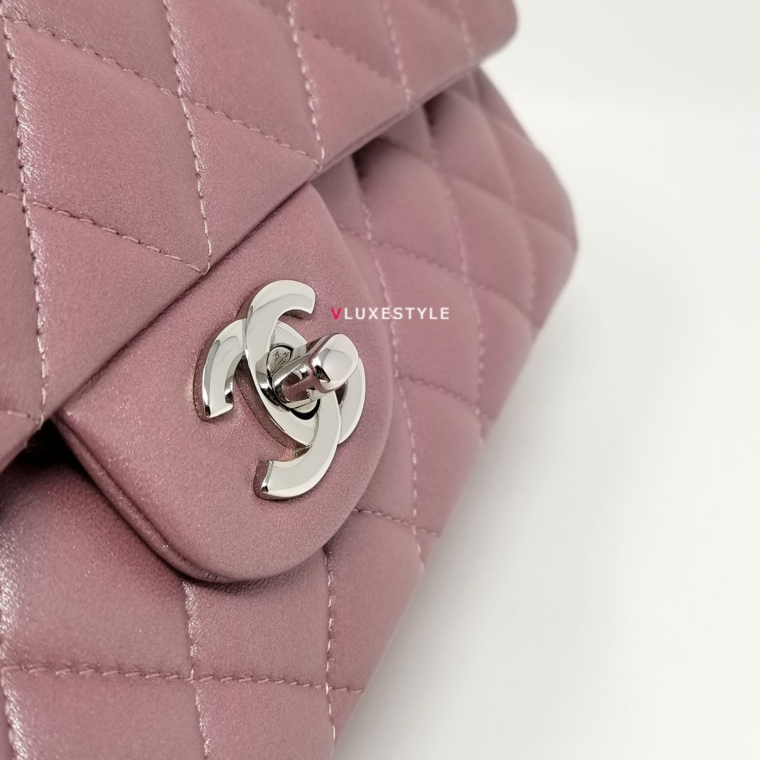 Chanel Classic Medium Double Flap Iridescent Mauve Lambskin with silver  hardware