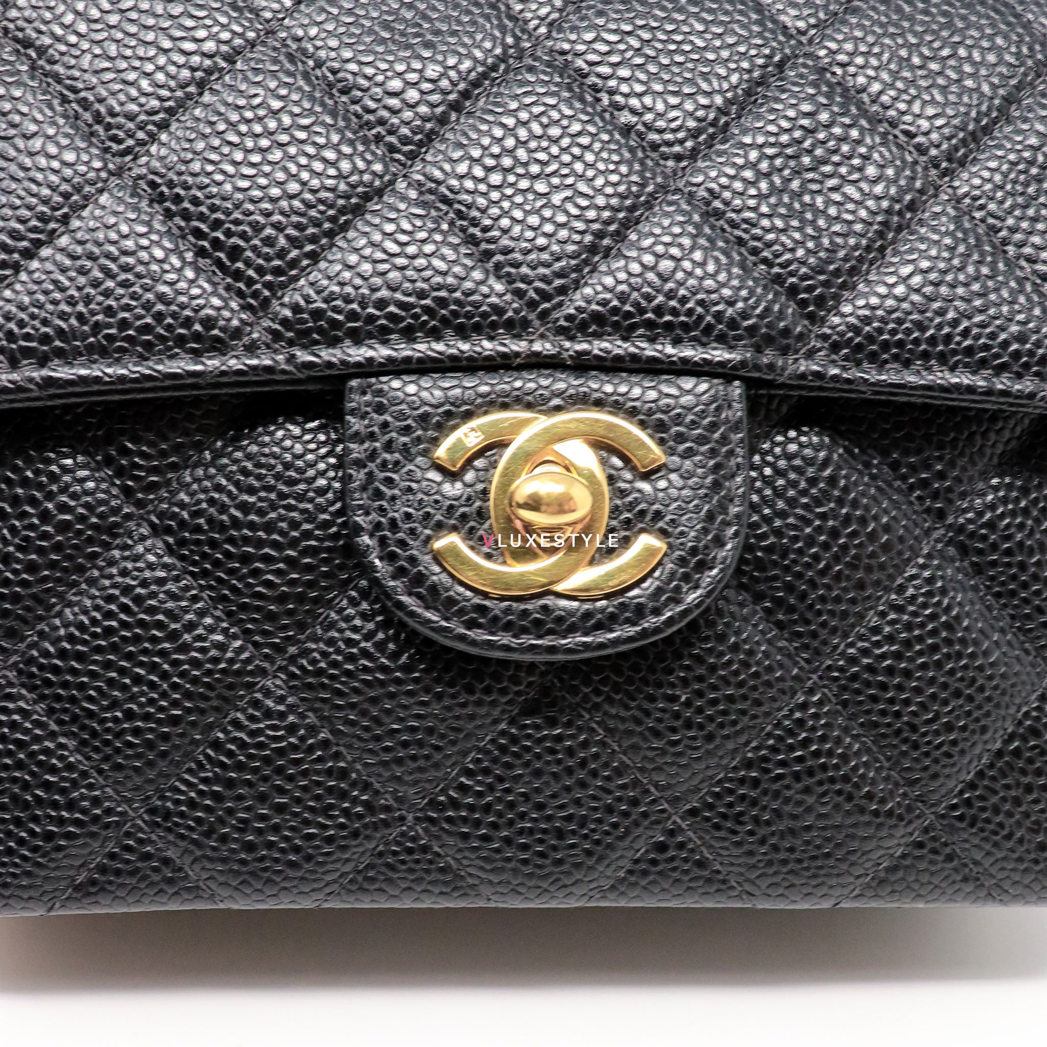 Chanel Classic Quilted Mini Square Black Caviar – ＬＯＶＥＬＯＴＳＬＵＸＵＲＹ