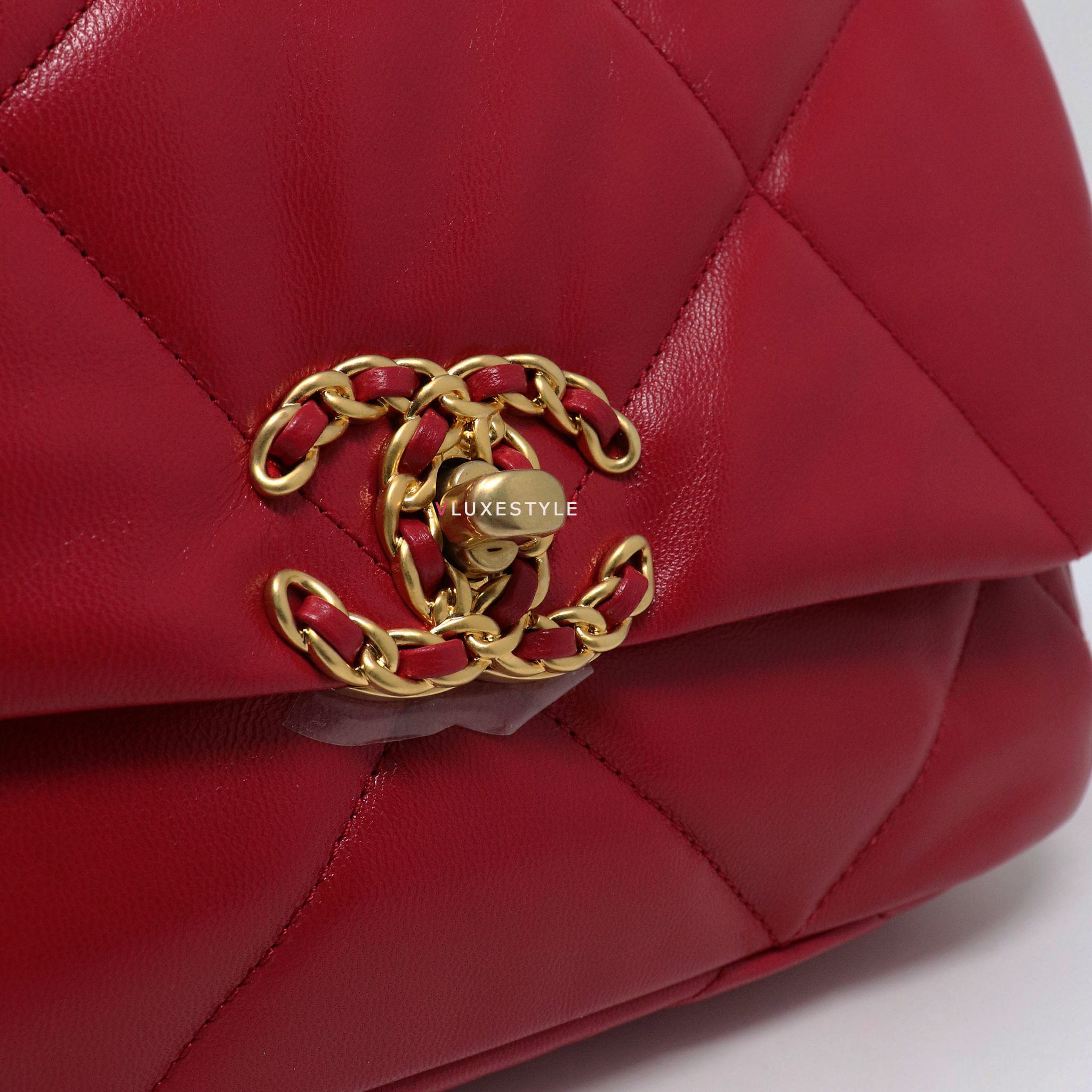 Chanel Pink Grain Goatskin Leather Camellia Mini O-Case Zip Pouch - Yoogi's  Closet