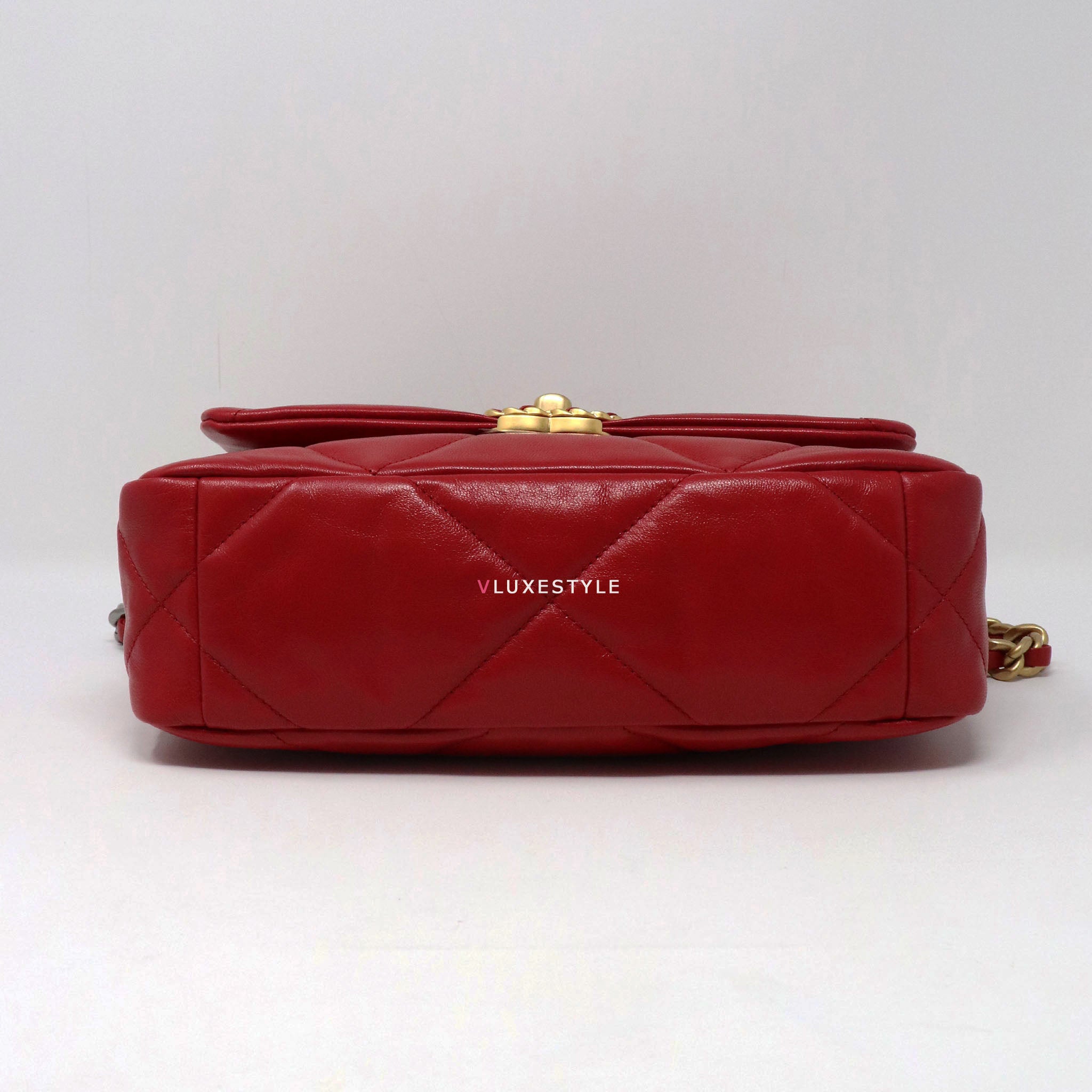 Chanel 19 Bag Small 20P Red Quilted Goatskin with silver, ruthenium and  aged gold hardware