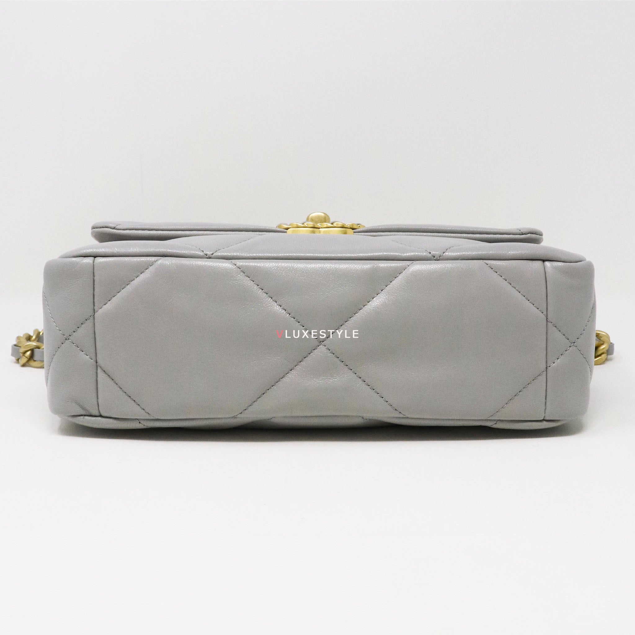 Chanel 19 Flap Small 20P Gray/Grey Quilted Goatskin with multi-tone hardware