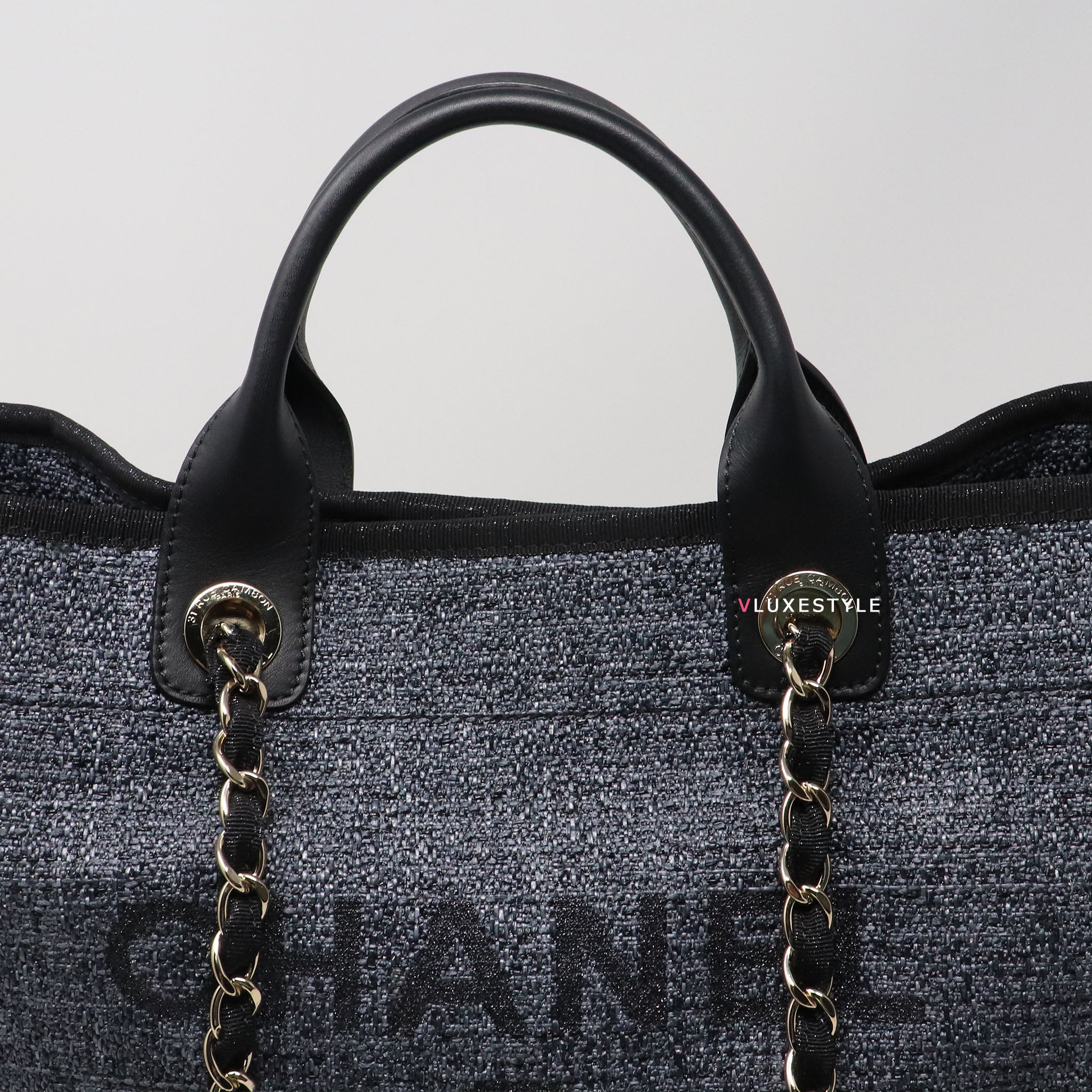 Deauville linen tote Chanel Black in Linen - 32080650