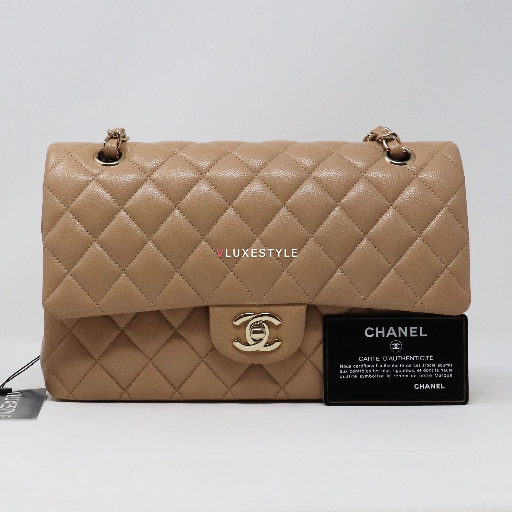 Mua Túi Đeo Chéo Chanel Beige Clair Caviar Medium Classic Double Flap Bag  18k Ghw Màu Be  Chanel  Mua tại Vua Hàng Hiệu h050993