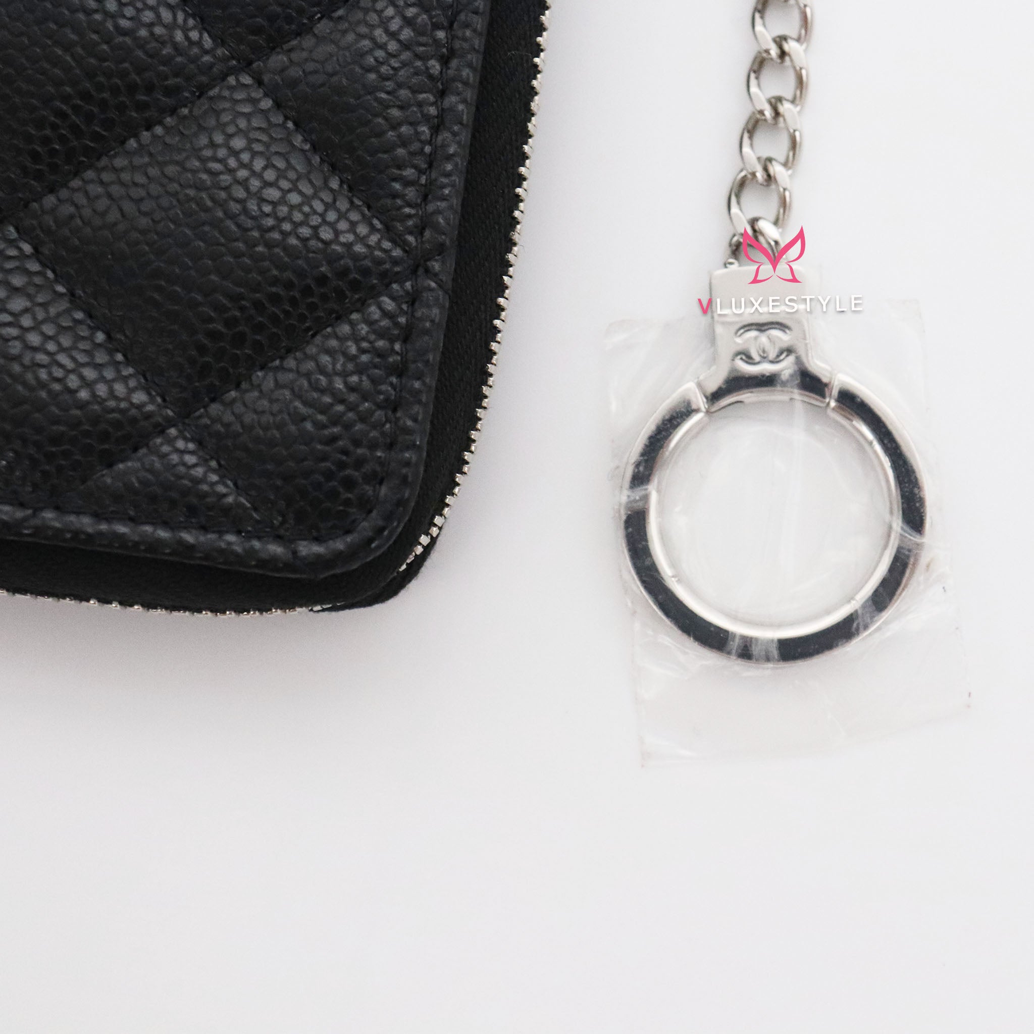 Chanel Classic Zipped Key holder Black Quilted Caviar with silver hardware  ⁣ ⁣