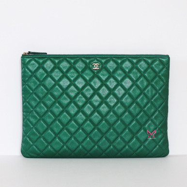 chanel-chanel-large-o-case-18s