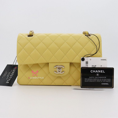 Chanel 21P Medium Classic Flap, Caviar, Light Yellow GHW - Laulay