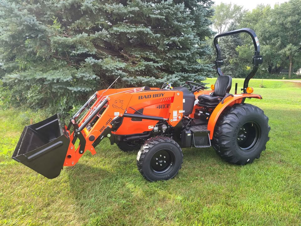 2026 Bad Boy 4035H W/ BBL 400 Loader
