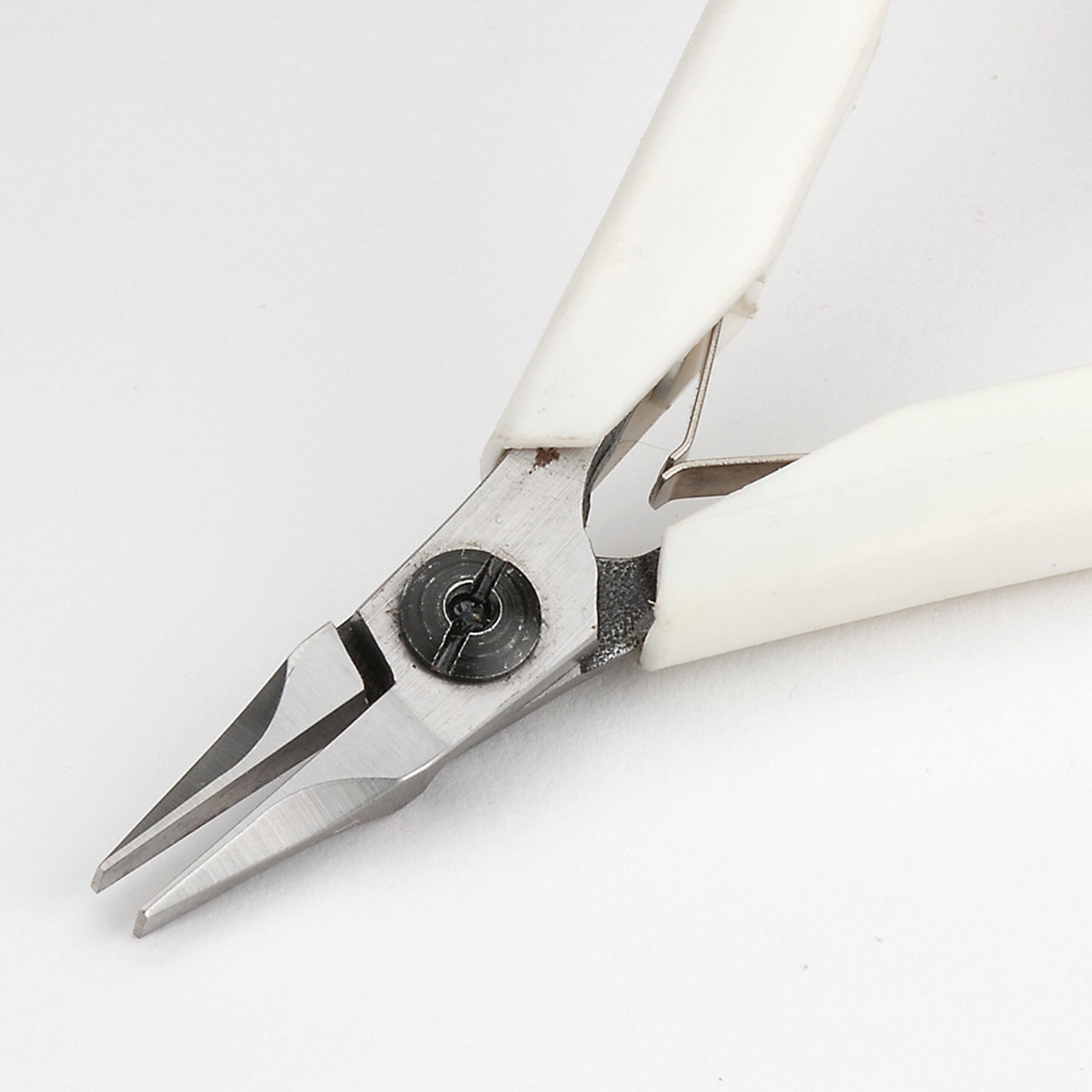 Lindstrom Round Nose Plier RX7590 | Jewelry Making Tools