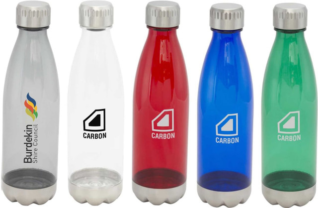 A drink bottle collection featuring clear, red, blue, and green bottles, all with a logo. A drink bottle collection featuring clear, red, blue, and green bottles, all with a logo.
