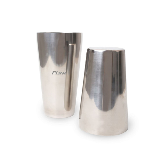 A stainless steel Boston cocktail shaker set in silver, comprising a 550ml and a 750ml shaker, featuring a logo.