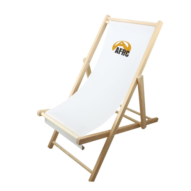A beach chair with a beech frame and a white fabric seat, featuring a logo on the backrest.