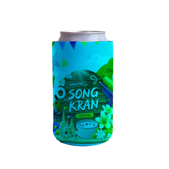 A drink bottle holder in vibrant blue with a floral design and a logo, featuring a can inside.