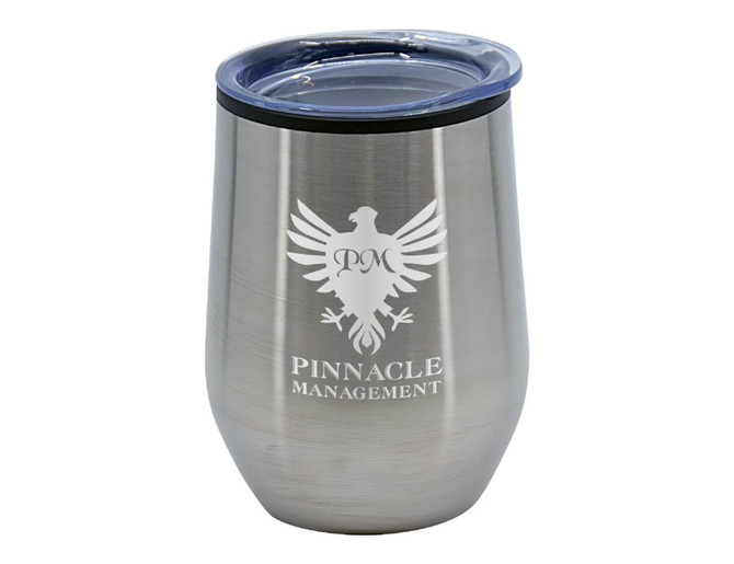 A stainless steel travel mug with a clear lid and a logo on the front. It features a sleek, modern design.