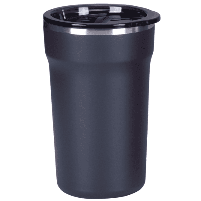A coffee mug in dark grey with a black lid, featuring a sleek design and a logo.