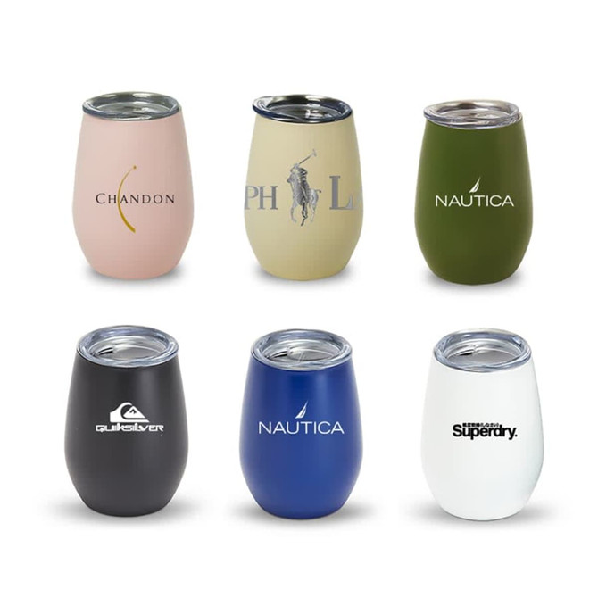 A set of six plastic tumblers in various colours: pink, olive green, black, blue, and white, each with a lid and logo.