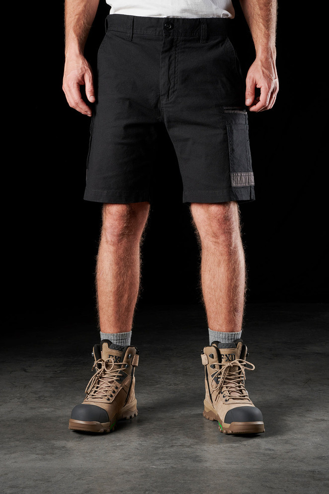 FXD STRETCH SHORTS MENS SIZE 38 (97R) BLACK