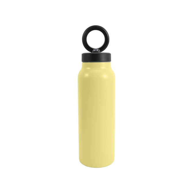 A drink bottle in a soft yellow colour, featuring a black lid and a magnetic phone holder.
