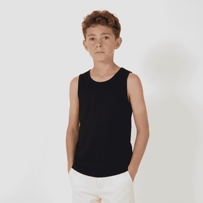A youth singlet in black, featuring a relaxed fit and simple design. It has a logo on the front.