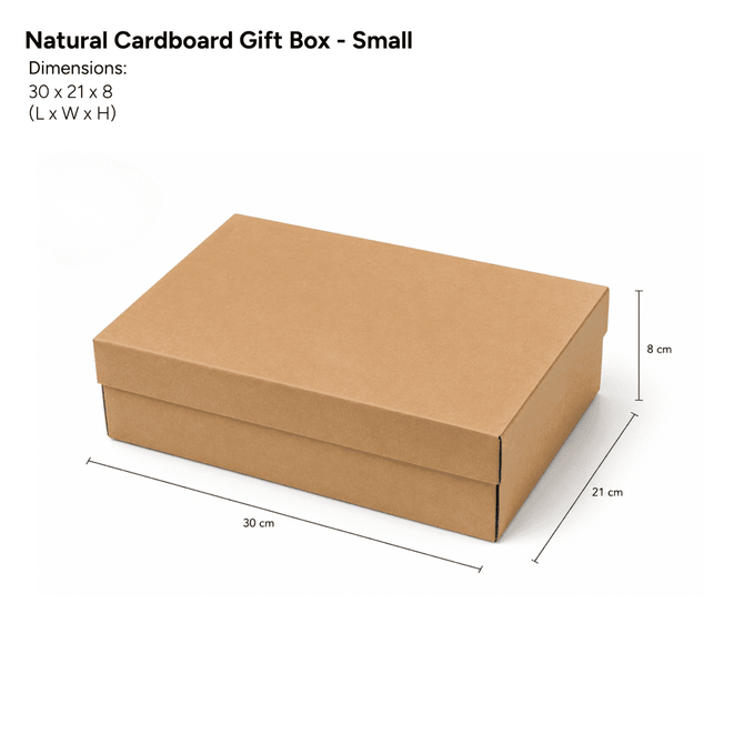 A natural cardboard gift box in brown, measuring 30 cm x 21 cm x 8 cm, with a simple design and a logo.