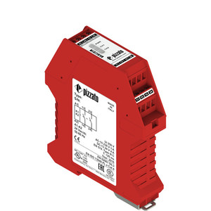 Pizzato CS DM-02V024 Safety Module for Bimanual Controls - EN ISO 13851 Type III C, 2NO Contacts