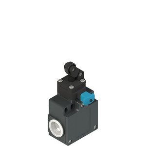 Pizzato FZ 2002-W3 Position switch with one-way roller and reset device