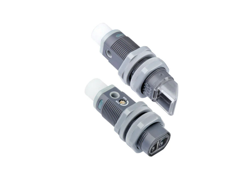 SensoPart FR 18-2 I-PS-L4 Photoelectric retro-reflective sensor