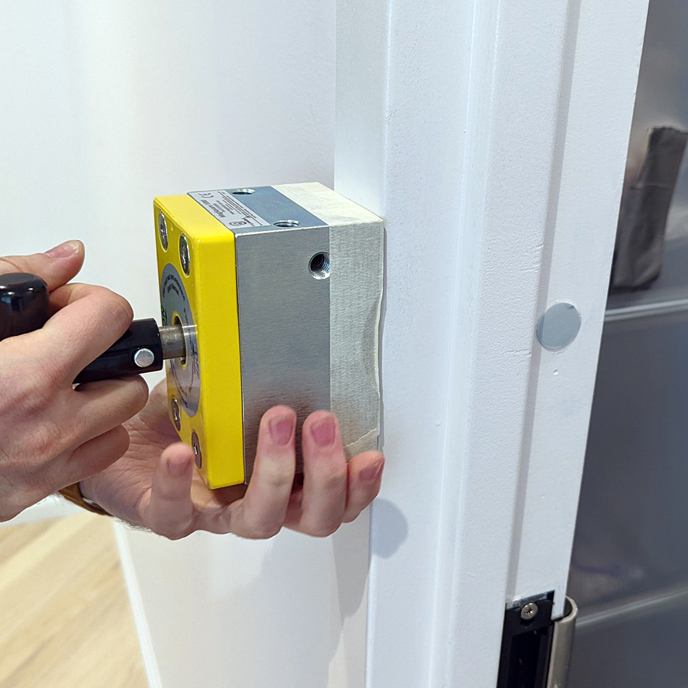 MagSwitch MagSquare 400 with Slipper