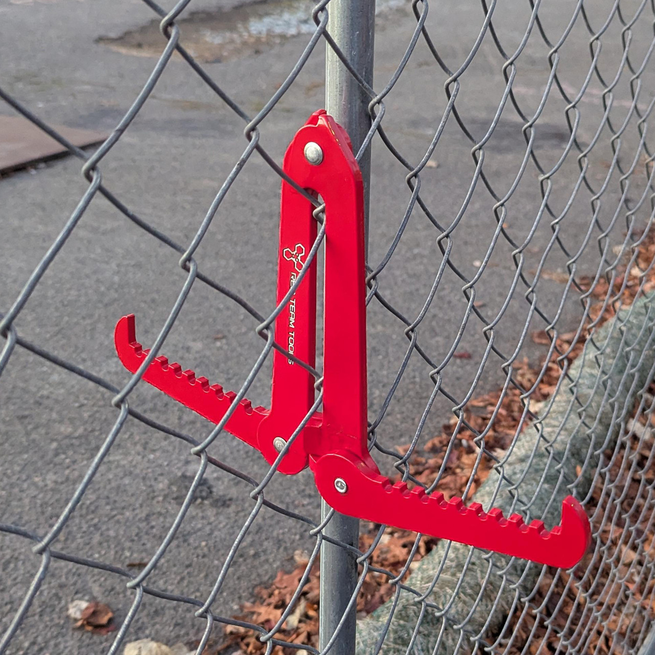 RTT Folding Fence Climbers