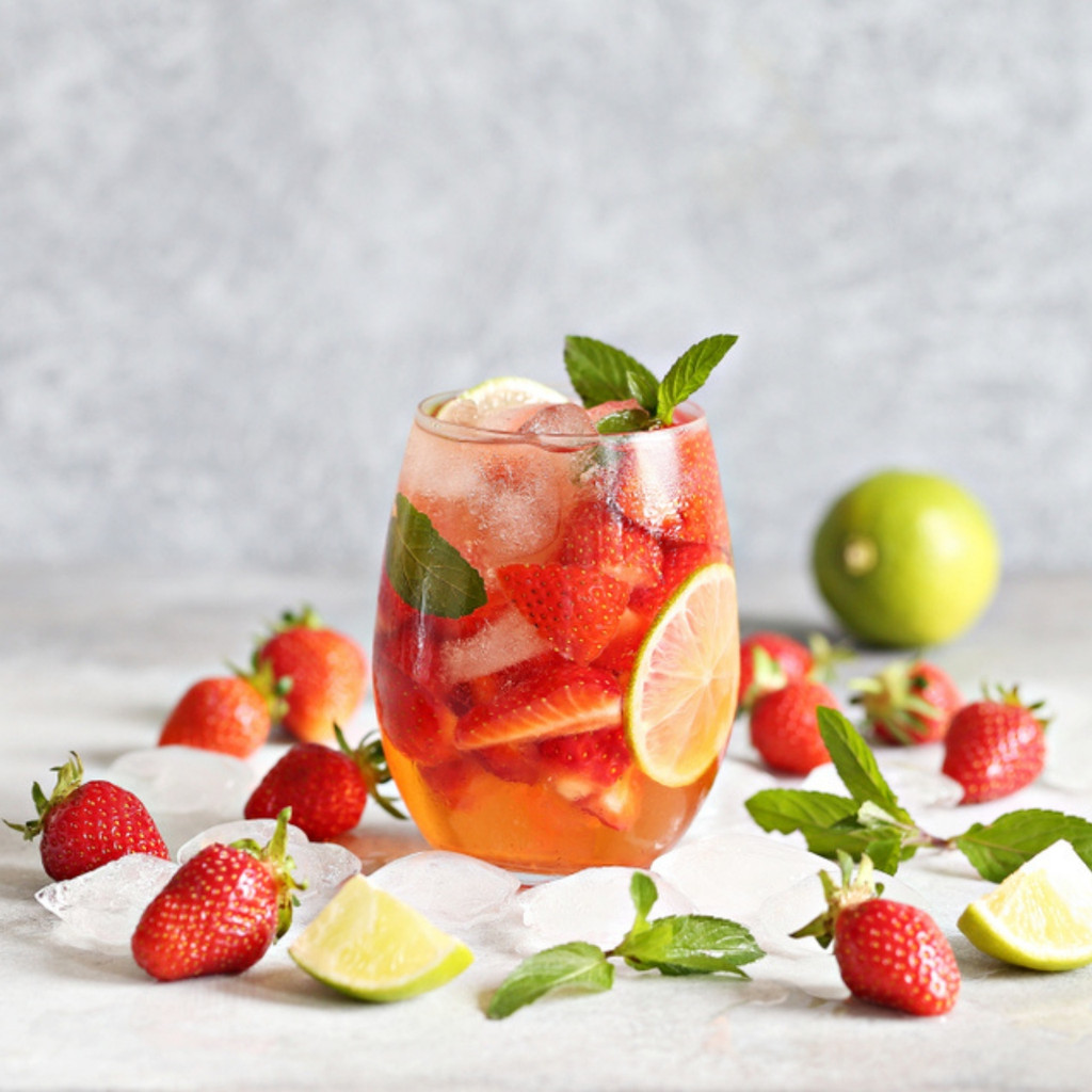 Strawberry Mojito Drink