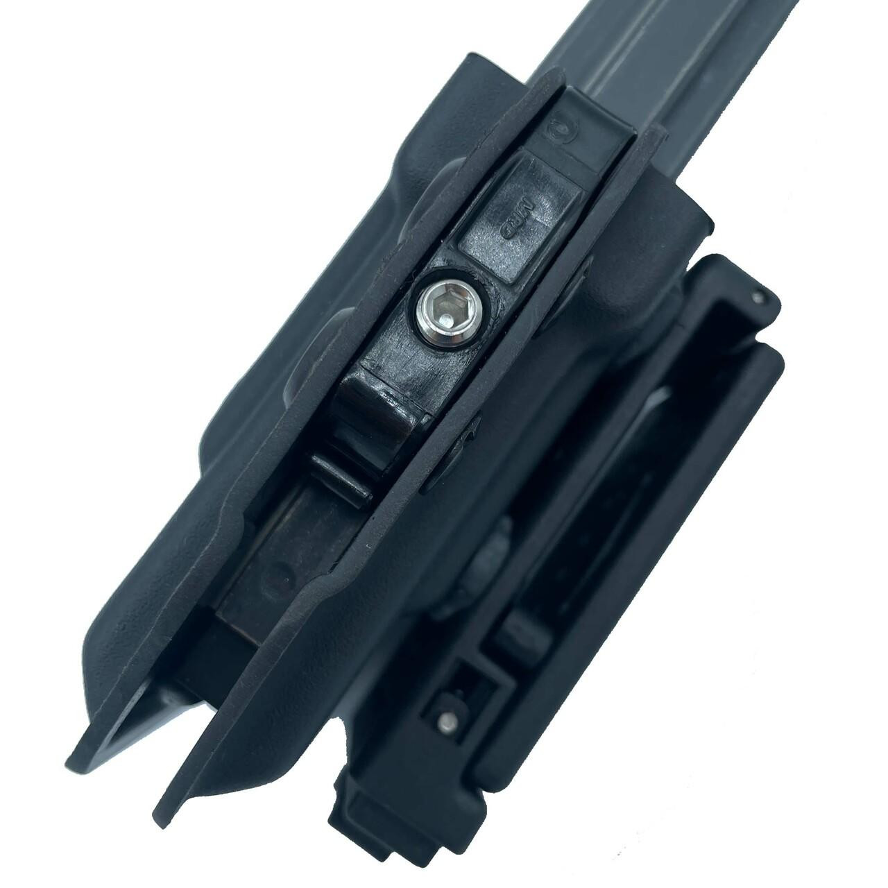 AR-15 Mag Pouch With MRD Retention Device