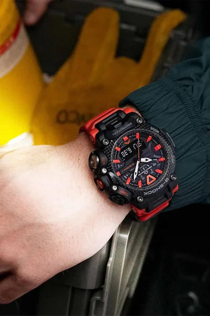 G-SHOCK GRAVITYMASTER G-CARBON BLE GR-B200-1A9CR