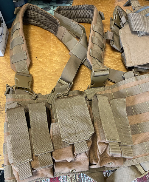STOREDEMO: CONDOR RECON CHEST RIG & TACTICAL LEG HOLSTER