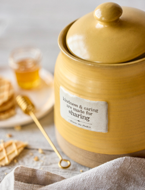 DEMDACCO Catalog Cover