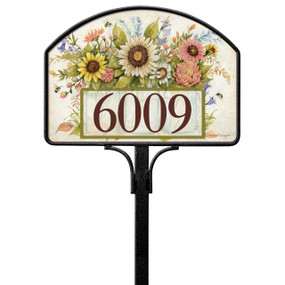 Bee Spring Bouquet Yard DeSign