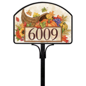 Thanksgiving Cornucopia Yard DeSign