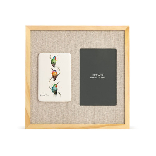 A light wood frame with a tile on the left that has a watercolor image of three hummingbirds, next to a 4x6 photo opening with a linen mat.