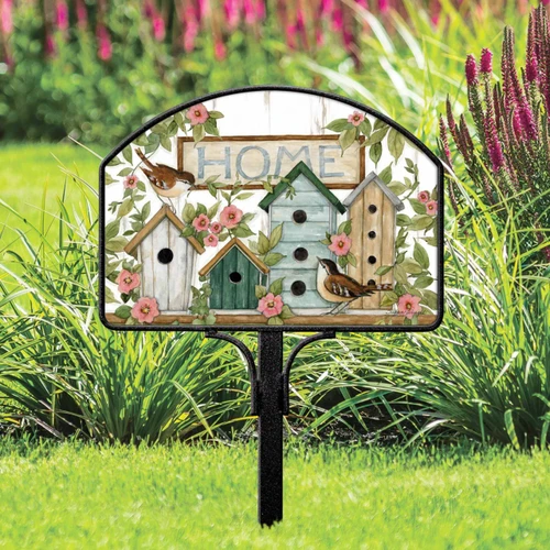 Birdhouses Yard DeSign slide 