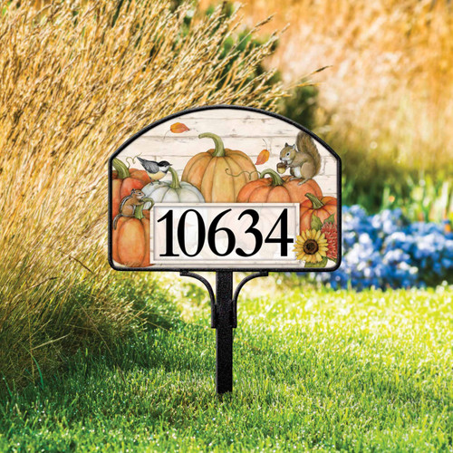 Critter Sitters Yard DeSign slide 