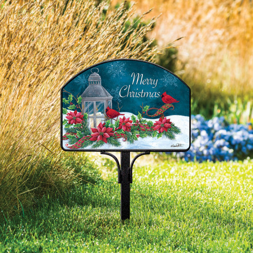 Cardinal Christmas Yard DeSign slide 