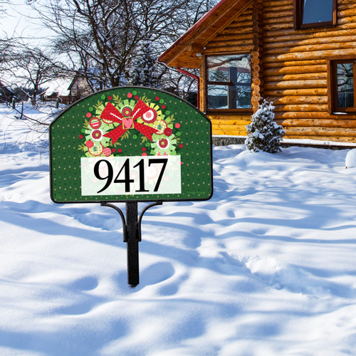 Handcrafted Holiday Yard DeSign slide 