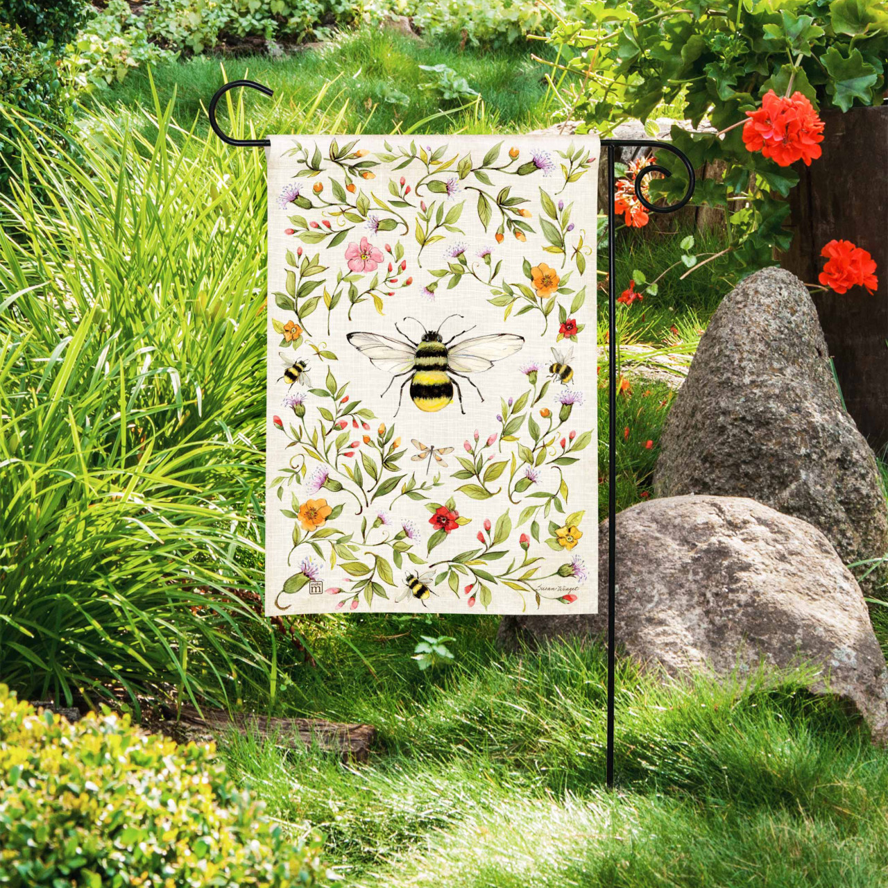 Bee Spring Garden Flag thumbnail
