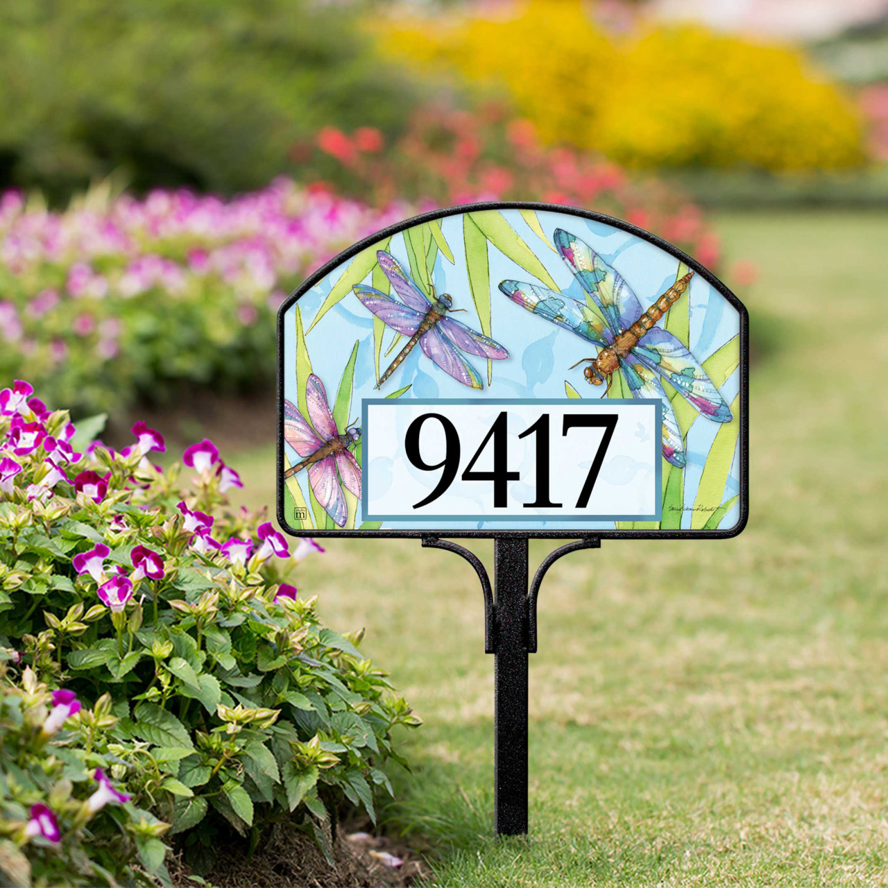 Dragonfly Days Yard DeSign thumbnail