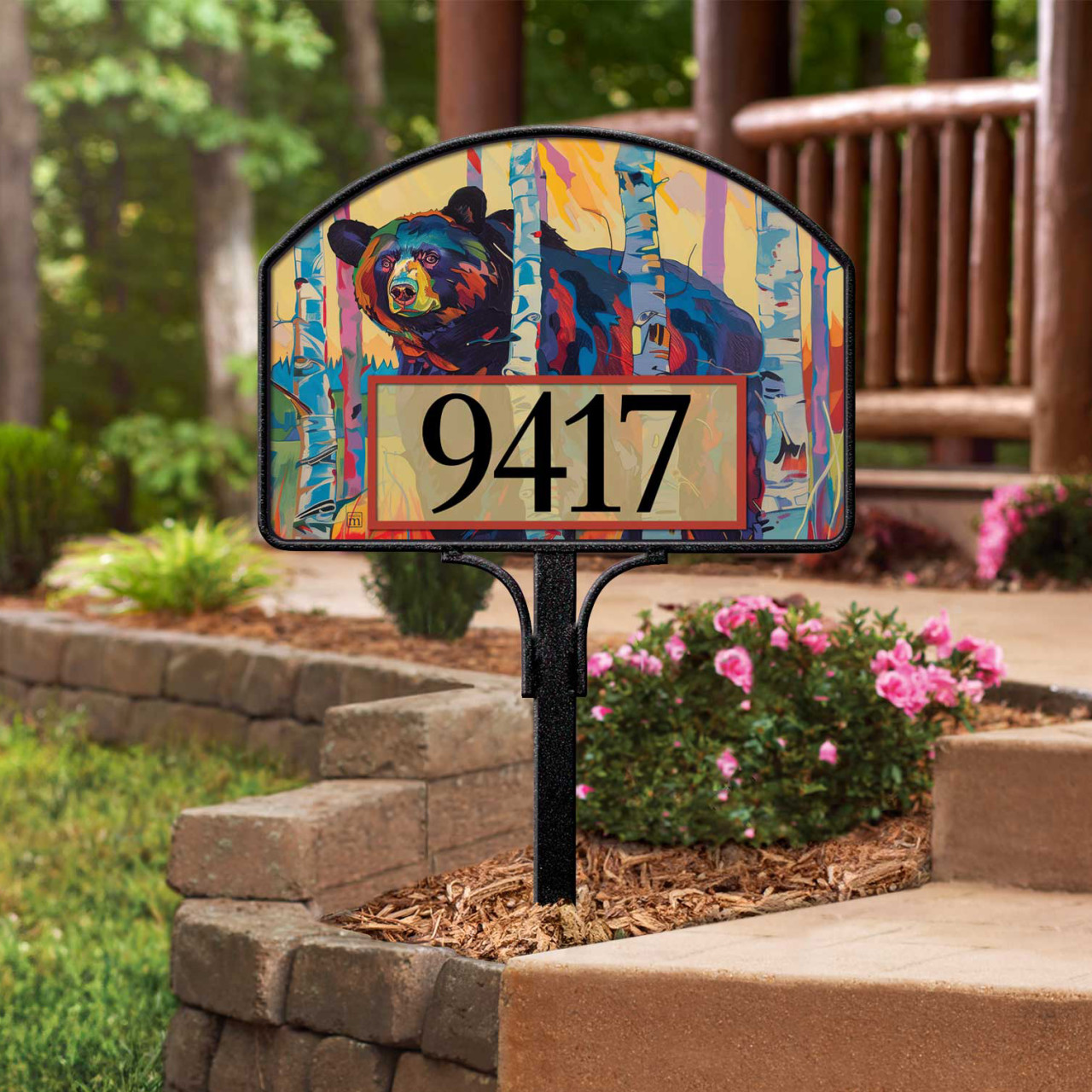 Vibrant Bear Yard DeSign thumbnail