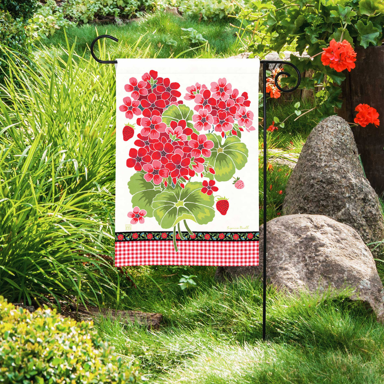 Gingham Geranium Garden Flag thumbnail